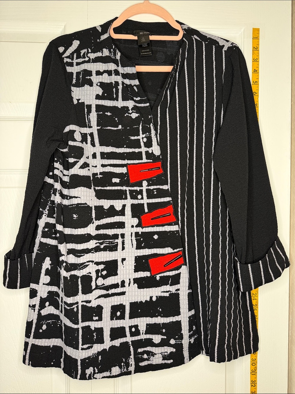 Ali Miles Black & White Patterned Tunic with Red Accents
